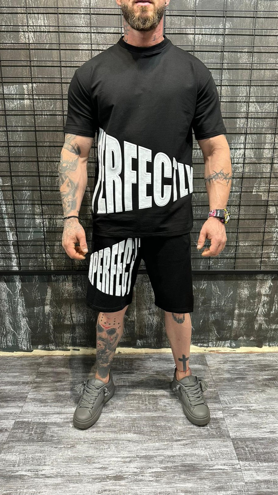 STREET GRAPHIC SET BLACK DJANI