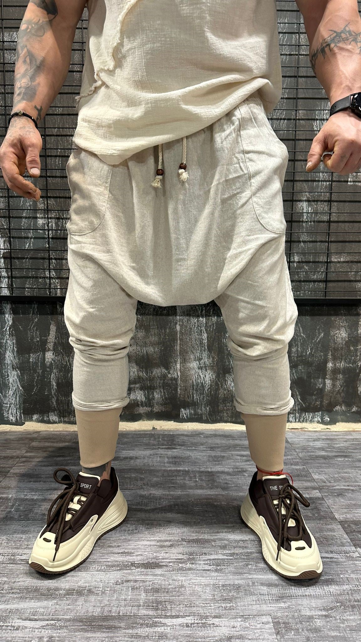 DROP CROTCH JOGGER CREAM DJANI