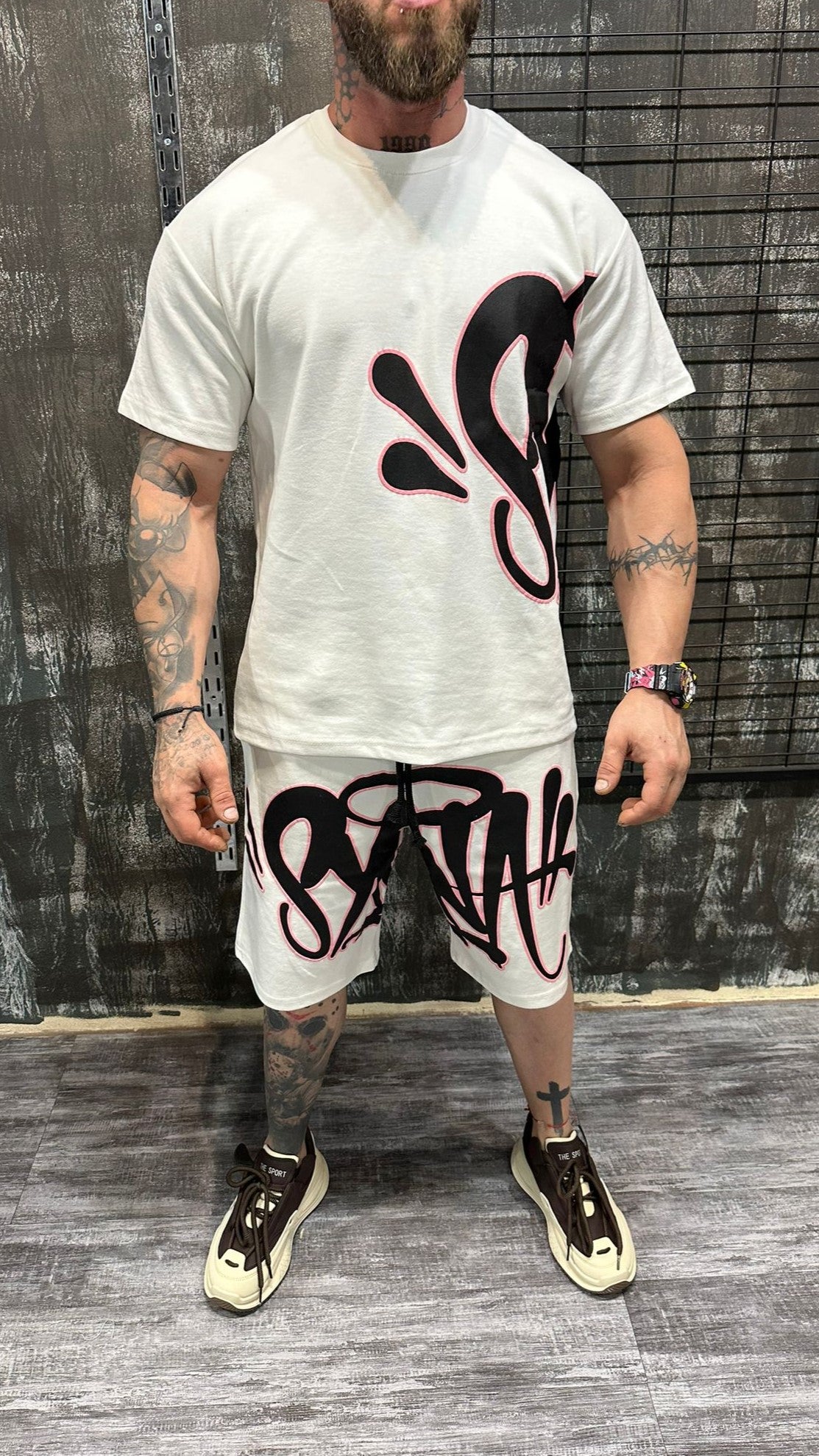 URBAN GRAPHIC SET WHITE DJANI