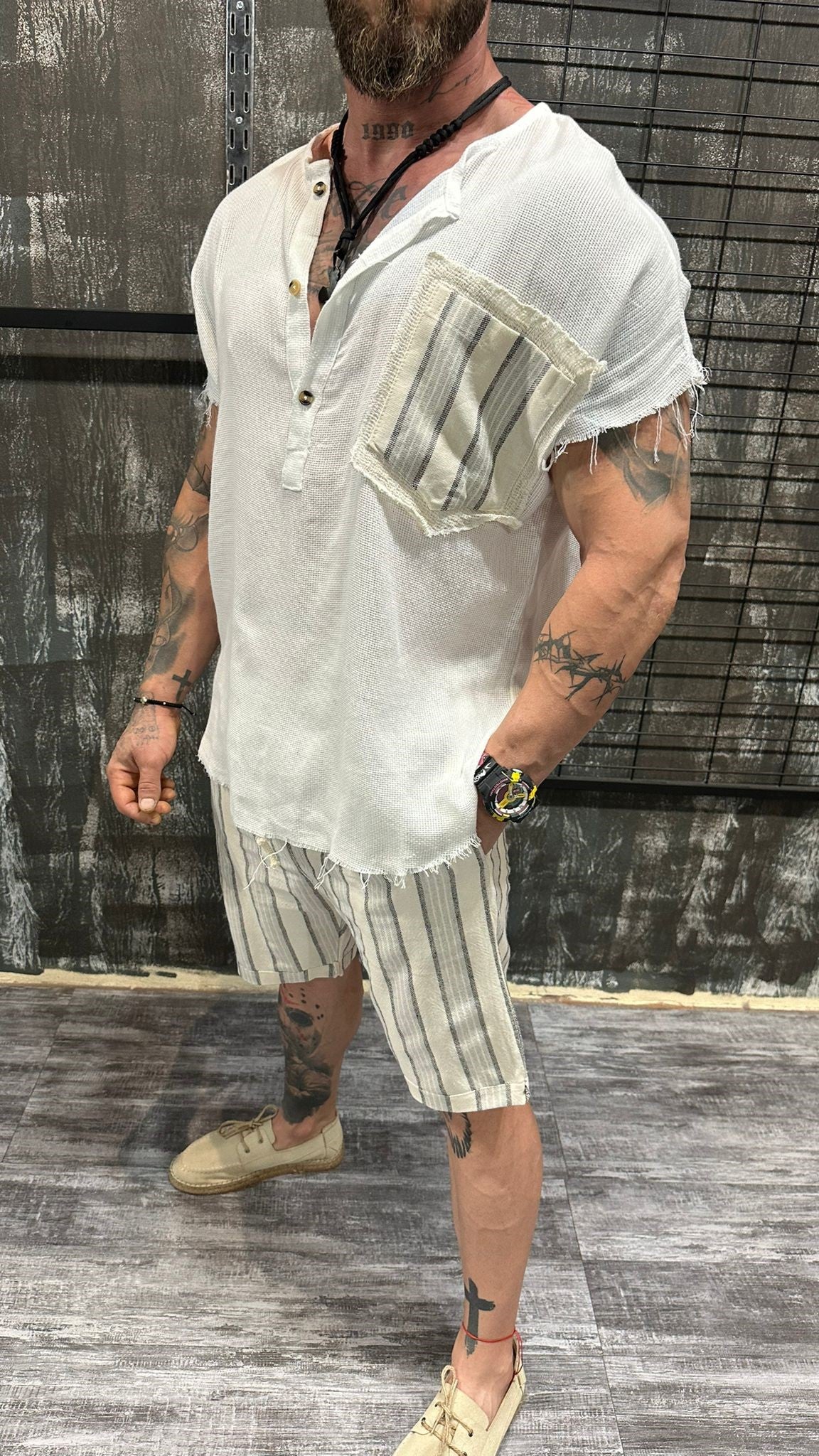 BEACH PIMP DJANI