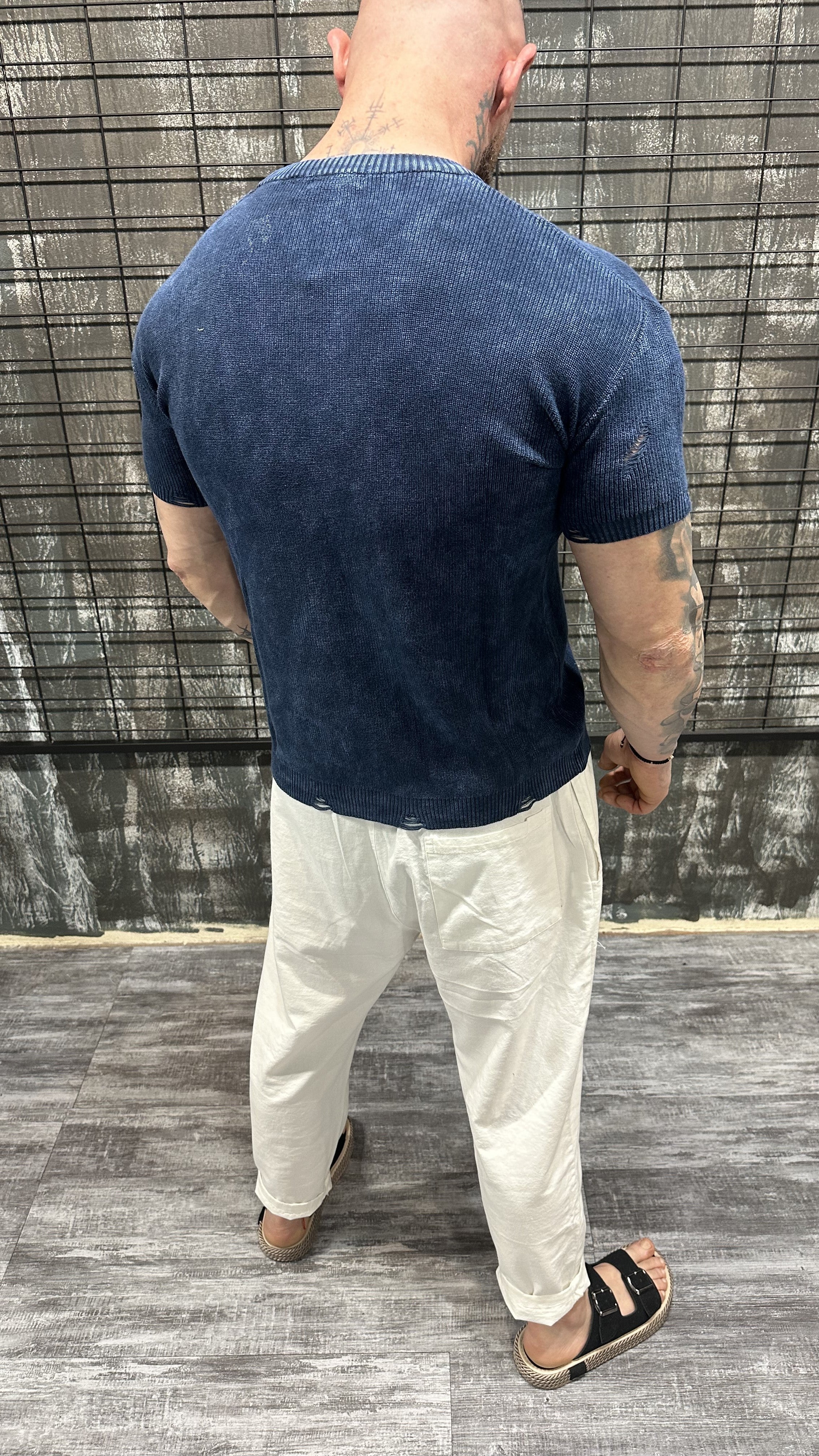 DISTRESSED VINTAGE KNIT INDIGO BLUE DJANI